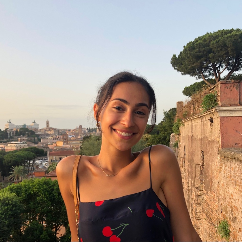 Meet your Posher, Axelle